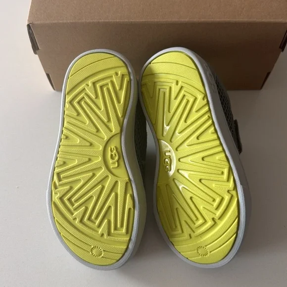 Ugg sneakers - Picture 3 of 4